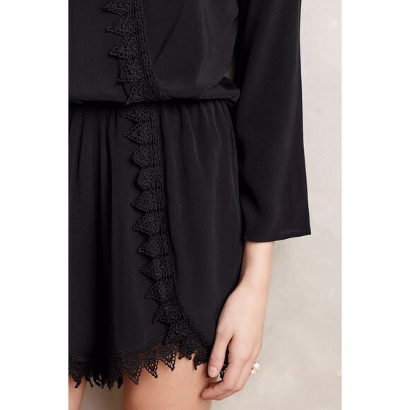 NWT Anthropologie Elevenses Lace-Trimmed Romper 3/4 Sleeves V-Neck in Black Sz M - Picture 4 of 15